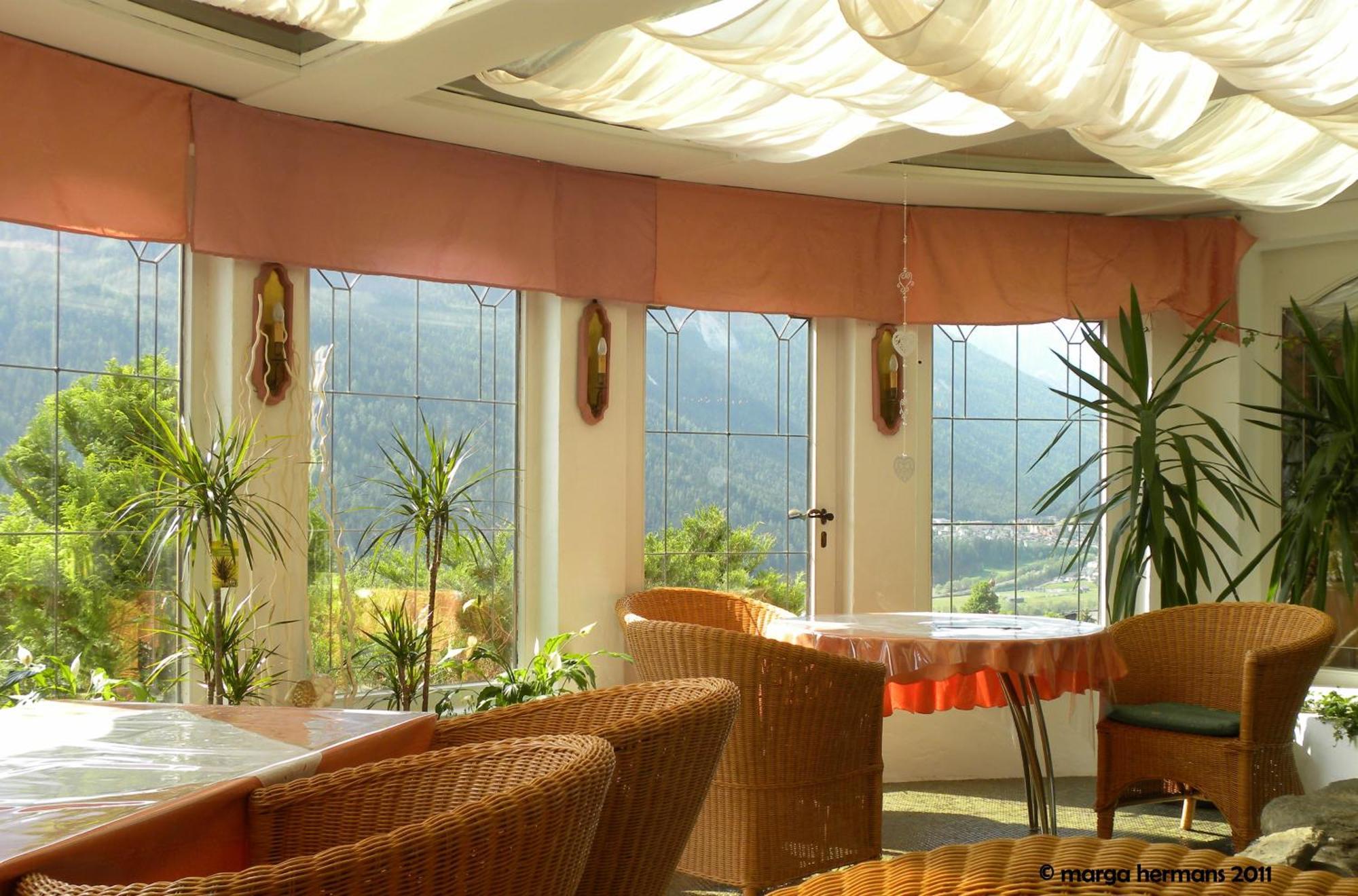 Hotel White Mountain Telfes im Stubai Exterior photo